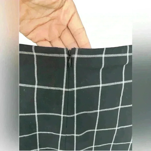 Bailey / 44 Black Chequered A-Line Skirt for Women NWT size small - Picture 5 of 8